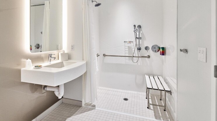 Universal Terra Luna Resort